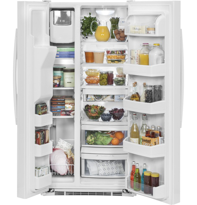 GE - 32.75 Inch 23.2 cu. ft Side by Side Refrigerator in White - GSS23GGKWW
