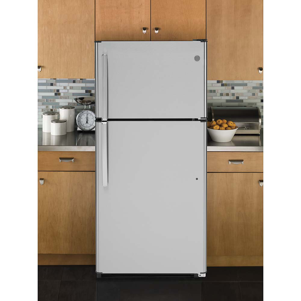 GE - 29.53 Inch 18 cu. ft Top Mount Refrigerator in Stainless - GTE18FSLKSS