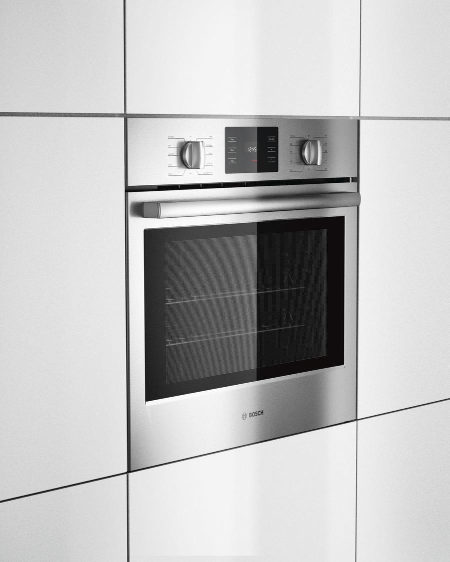 Bosch - 4.6 cu. ft Single Wall Oven in Stainless Steel - HBL5451UC