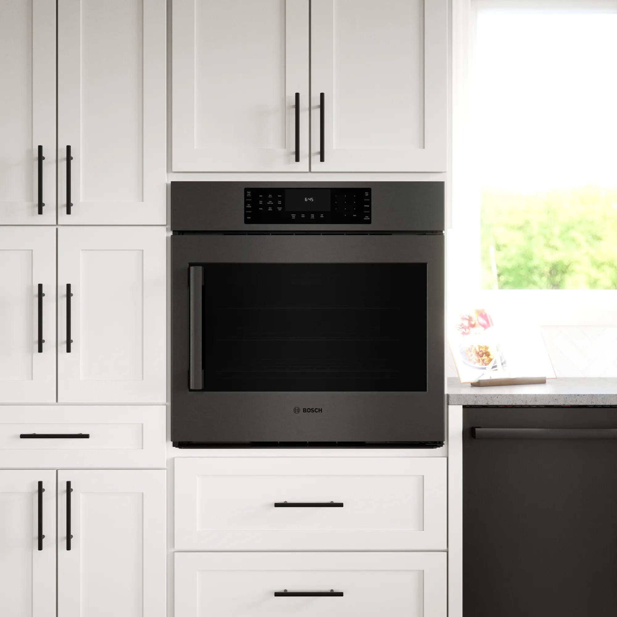 Bosch - 4.6 cu. ft Single Wall Oven in Black Stainless - HBL8444RUC