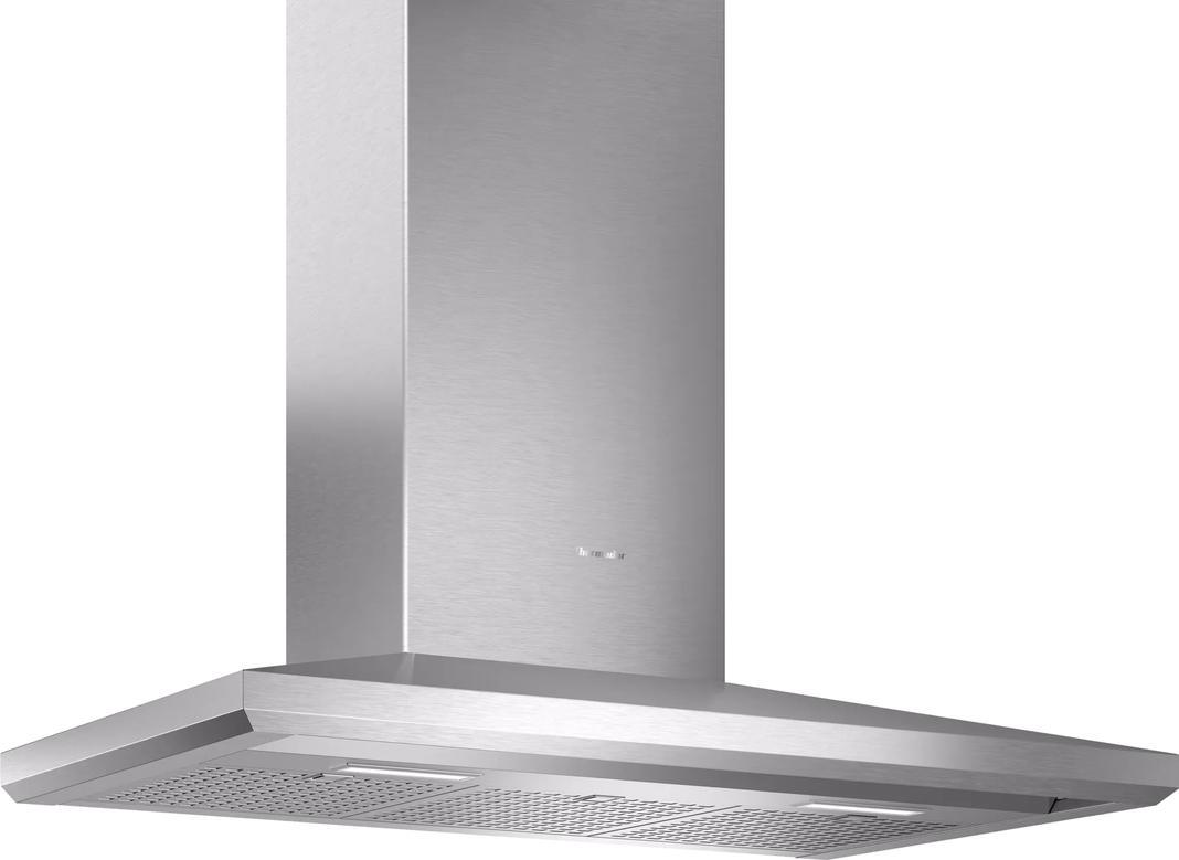 Thermador - 29.9375 Inch 600 CFM Wall Mount and Chimney Range Vent in Stainless - HMCB36WS