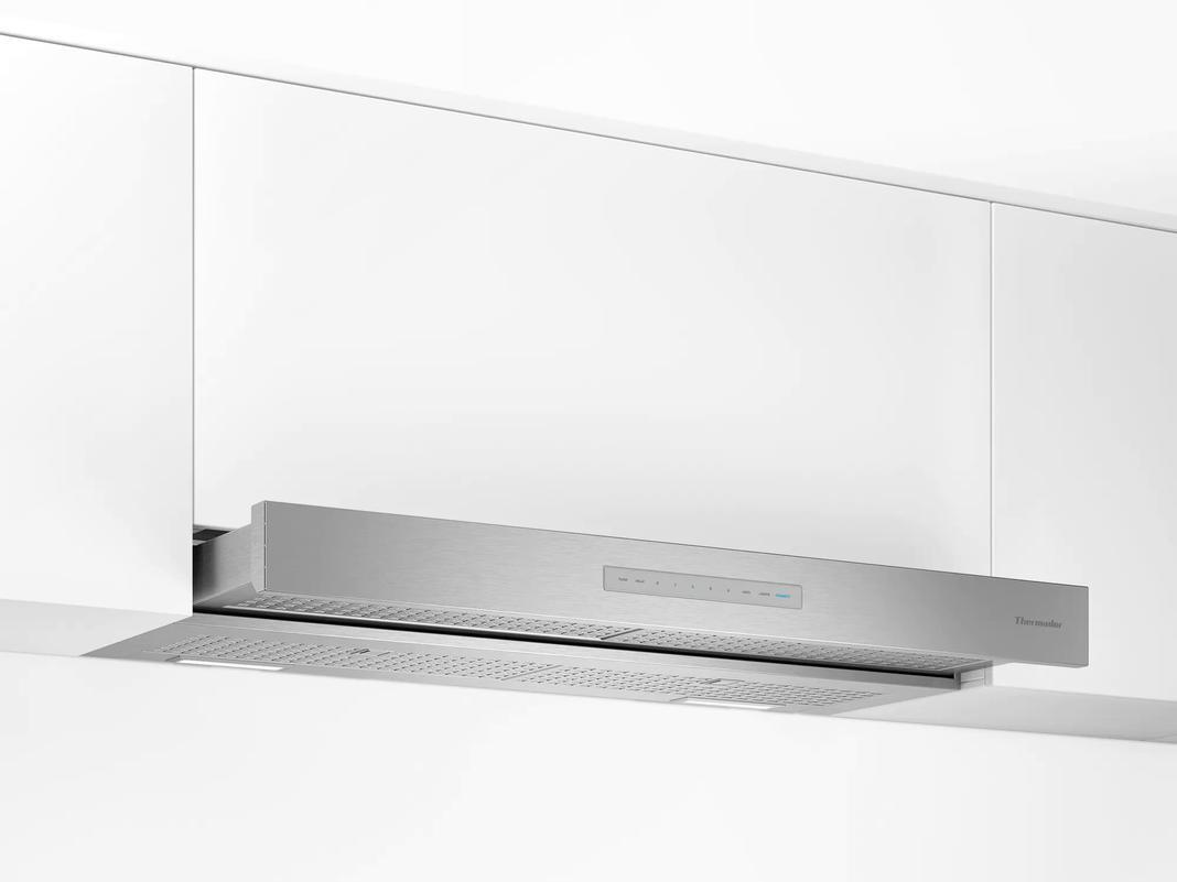 Thermador - 35.9375 Inch 600 CFM Under Cabinet Range Vent in Stainless - HMDW36WS