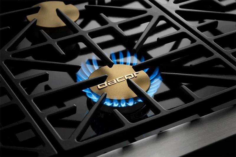 Dacor - 35.87 inch wide Gas Cooktop in Stainless - HRTP366S/LP