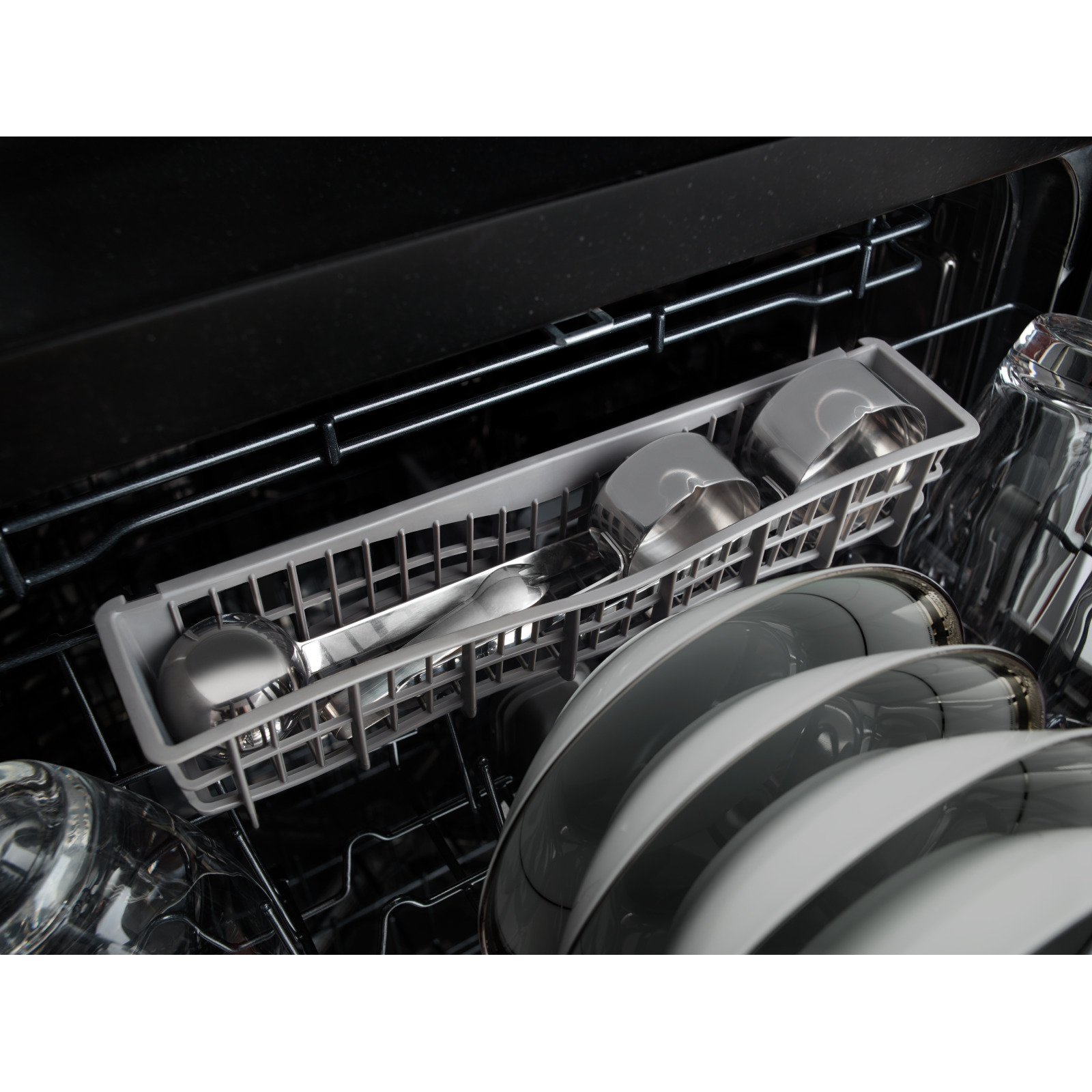 JennAir - 40 dBA Built In Dishwasher in Stainless - JDB9800CWS