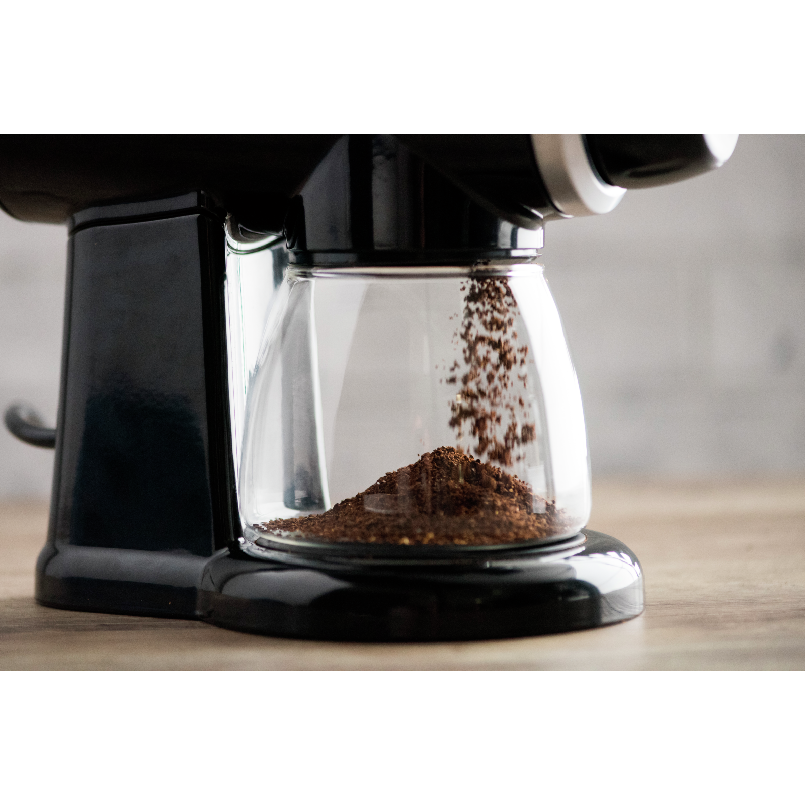 KitchenAid -  Countertop Coffee Grinder in Black - KCG0702OB