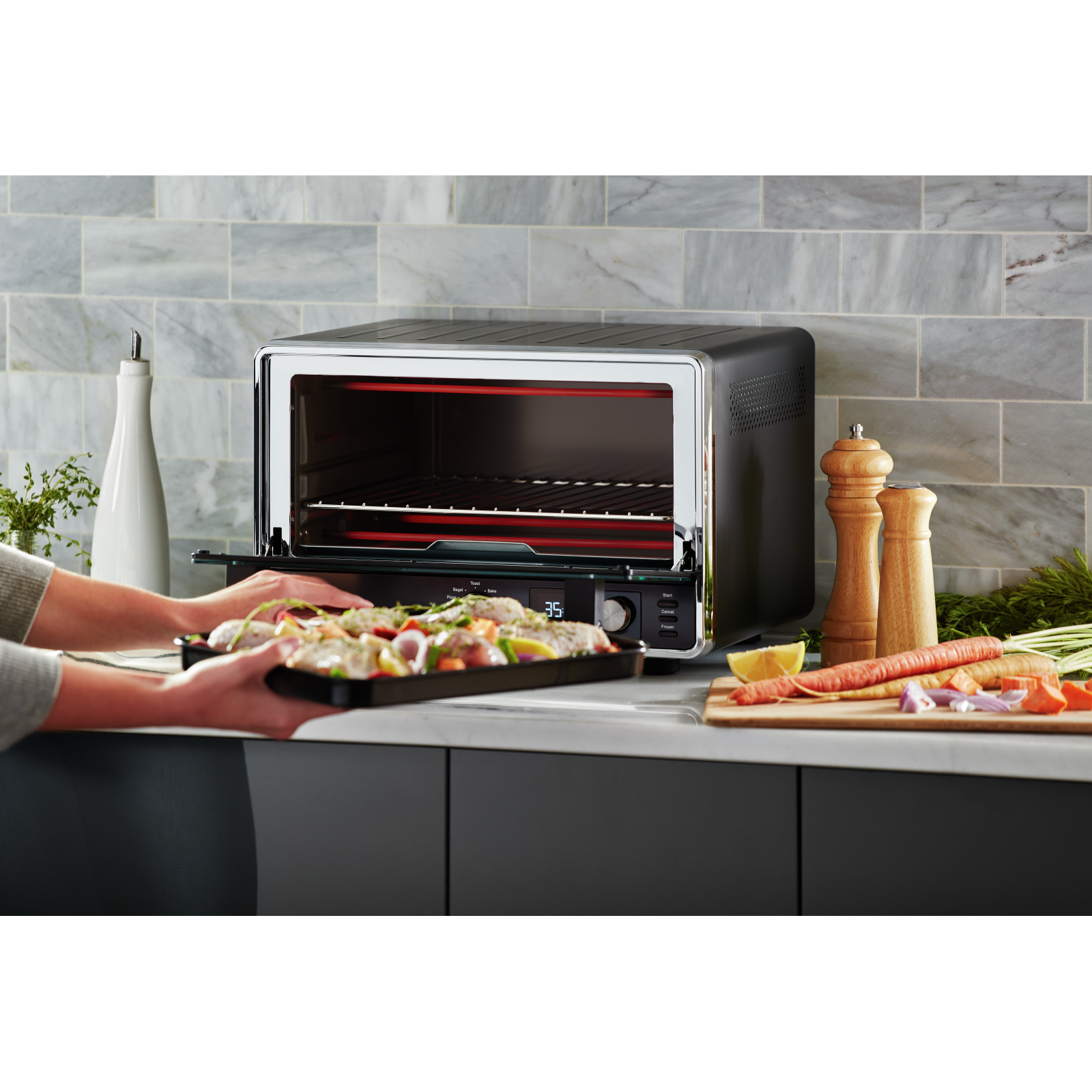 KitchenAid - Digital Countertop Oven in Black - KCO211BM