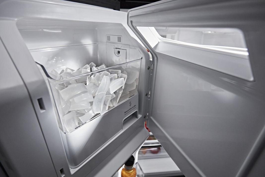 KitchenAid - 35.6875 Inch 26.8 cu. ft French Door Refrigerator in White - KRFF507HWH