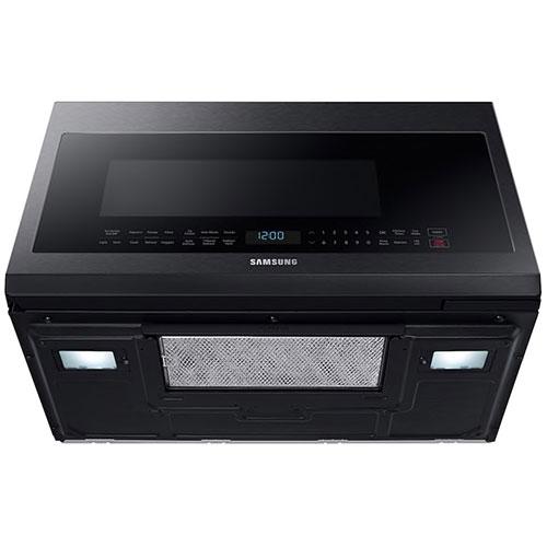Samsung - Bespoke 2.1 cu. Ft Over the range Microwave in Black Stainless - ME21M706BAG