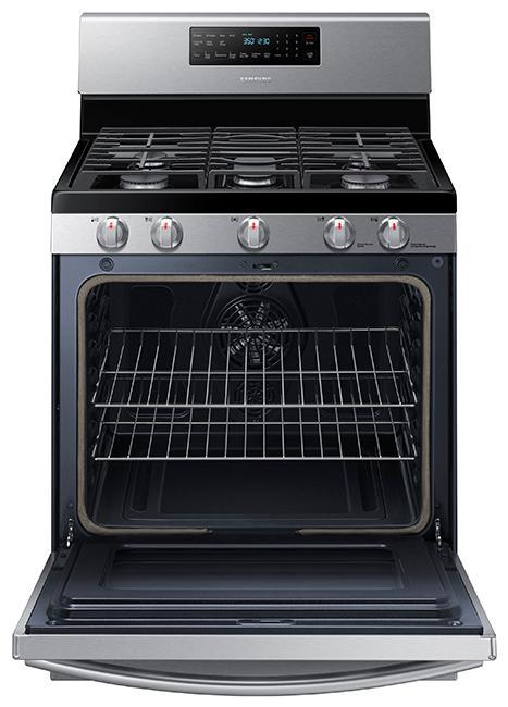 Samsung - 5.8 cu. ft Front Control Gas Range in Stainless Steel - NX58H5600SS