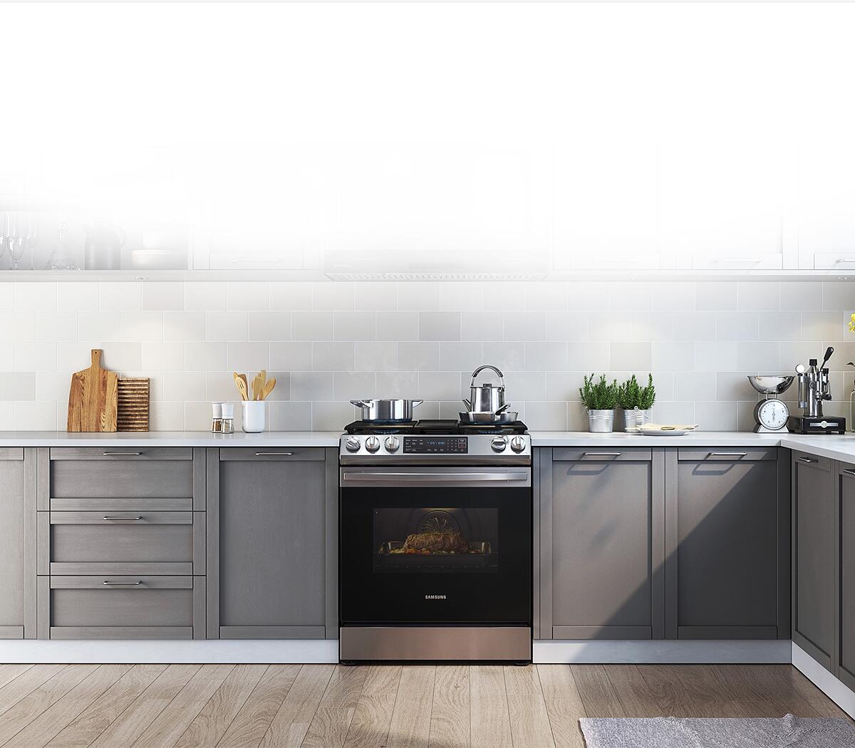 Samsung - 6.3 cu. ft  Gas Range in Stainless (Open Box) - NX60T8311SS