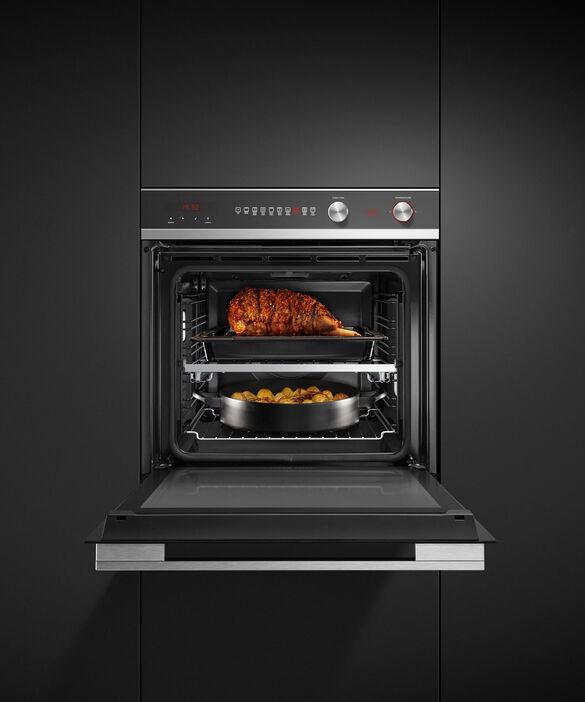 Fisher Paykel - 3 cu. ft Single Wall Wall Oven in Stainless - OB24SCD9PX1