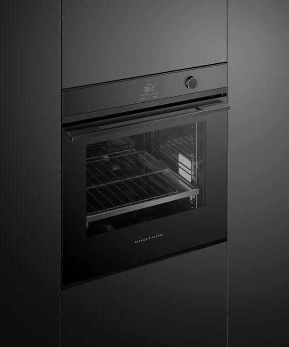 Fisher Paykel - 3 cu. ft Single Wall Wall Oven in Black - OB24SDPTDB1