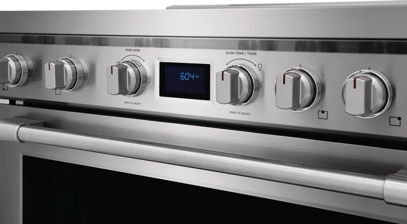 Frigidaire Professional - 4.4 cu. ft  Induction Range in Stainless - PCFI3668AF