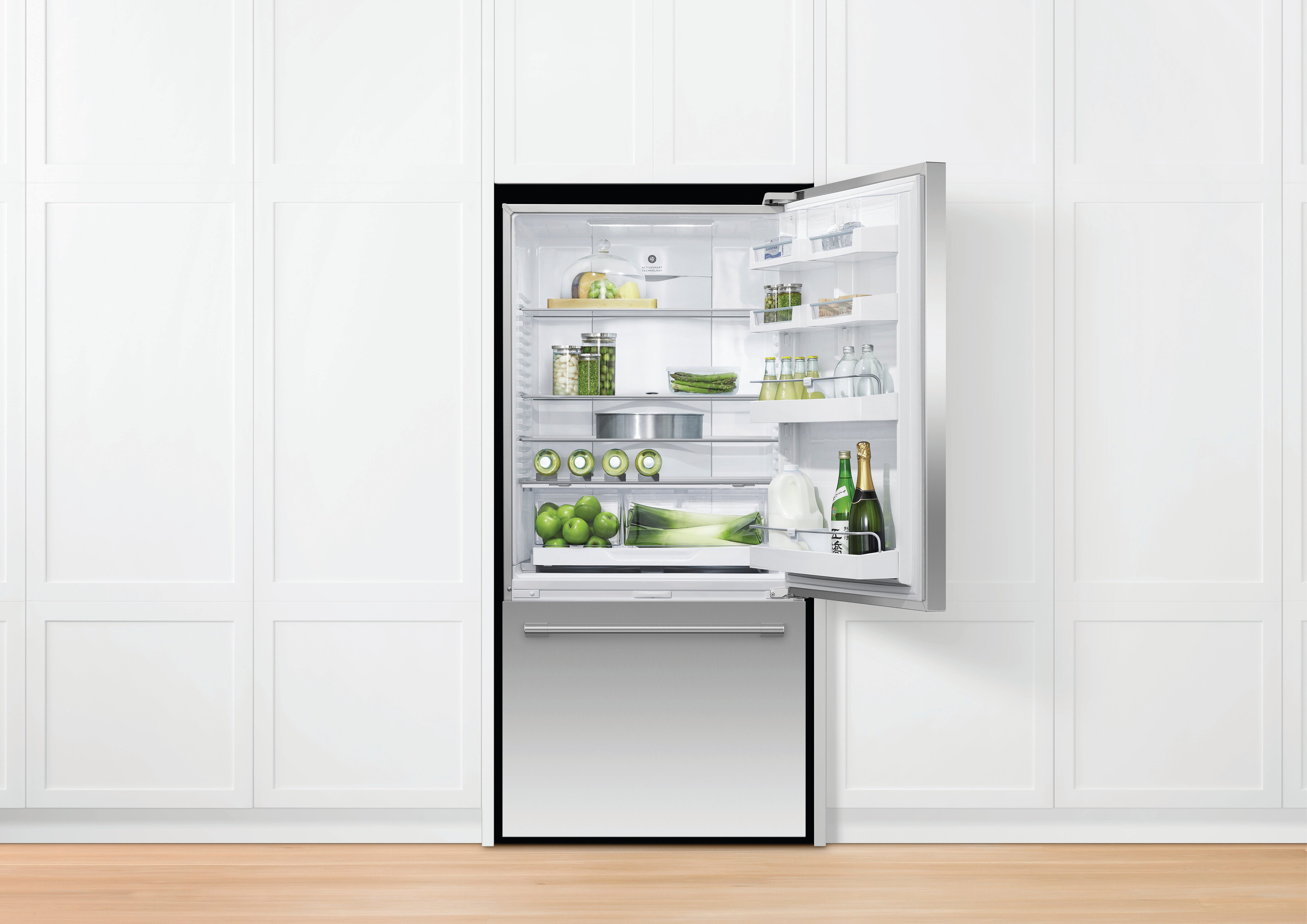 Fisher & Paykel - 32 Inch 17.1 cu. ft Bottom Mount Refrigerator in Stainless - RF170WRHJX1