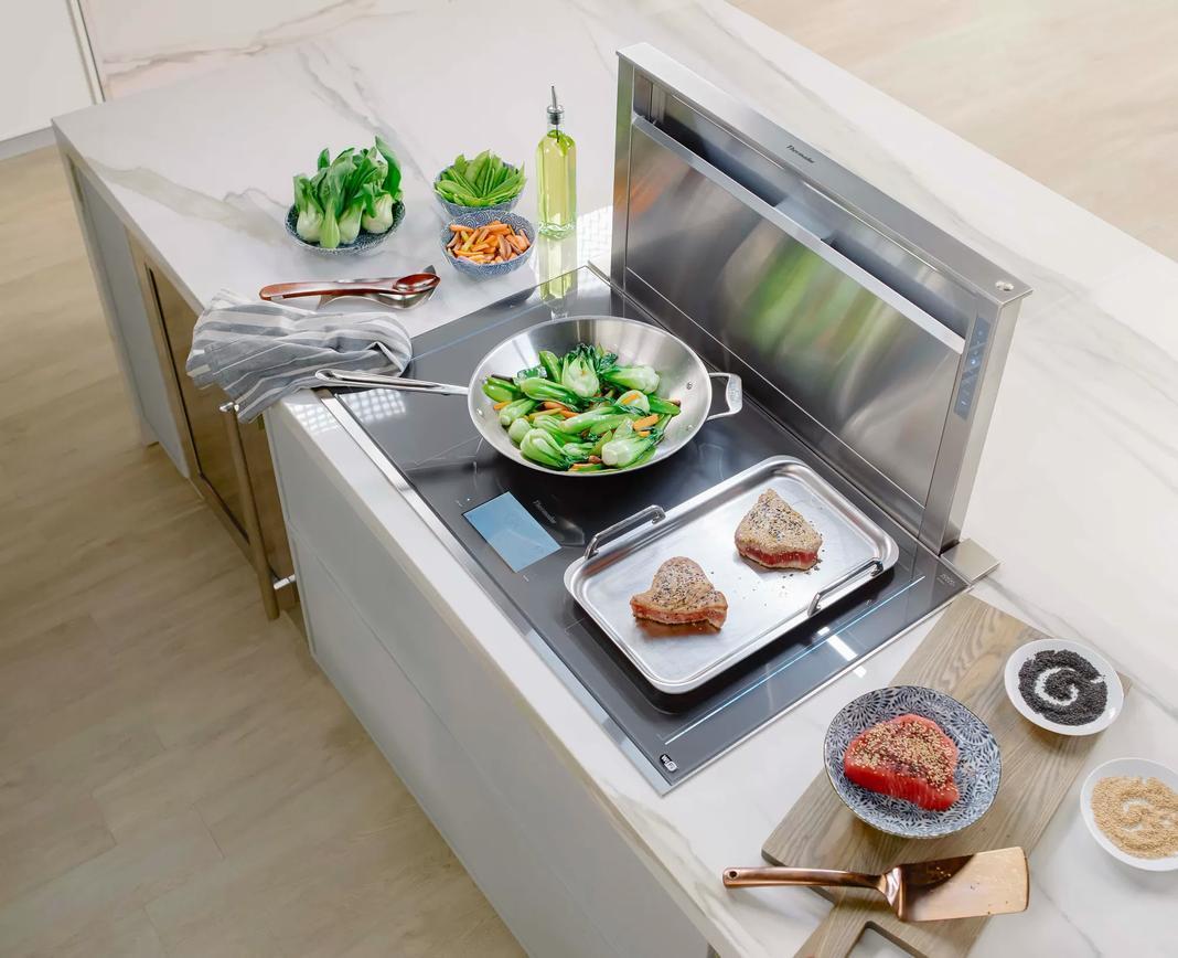 Thermador - 36 Inch Downdraft Vent in Stainless - UCVP36XS