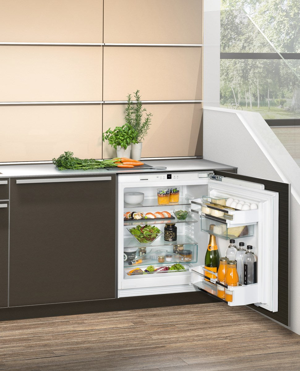 Liebherr - 23.5625 Inch 4.8 cu. ft Built In / Integrated Mini Fridge Refrigerator in Panel Ready - UR500