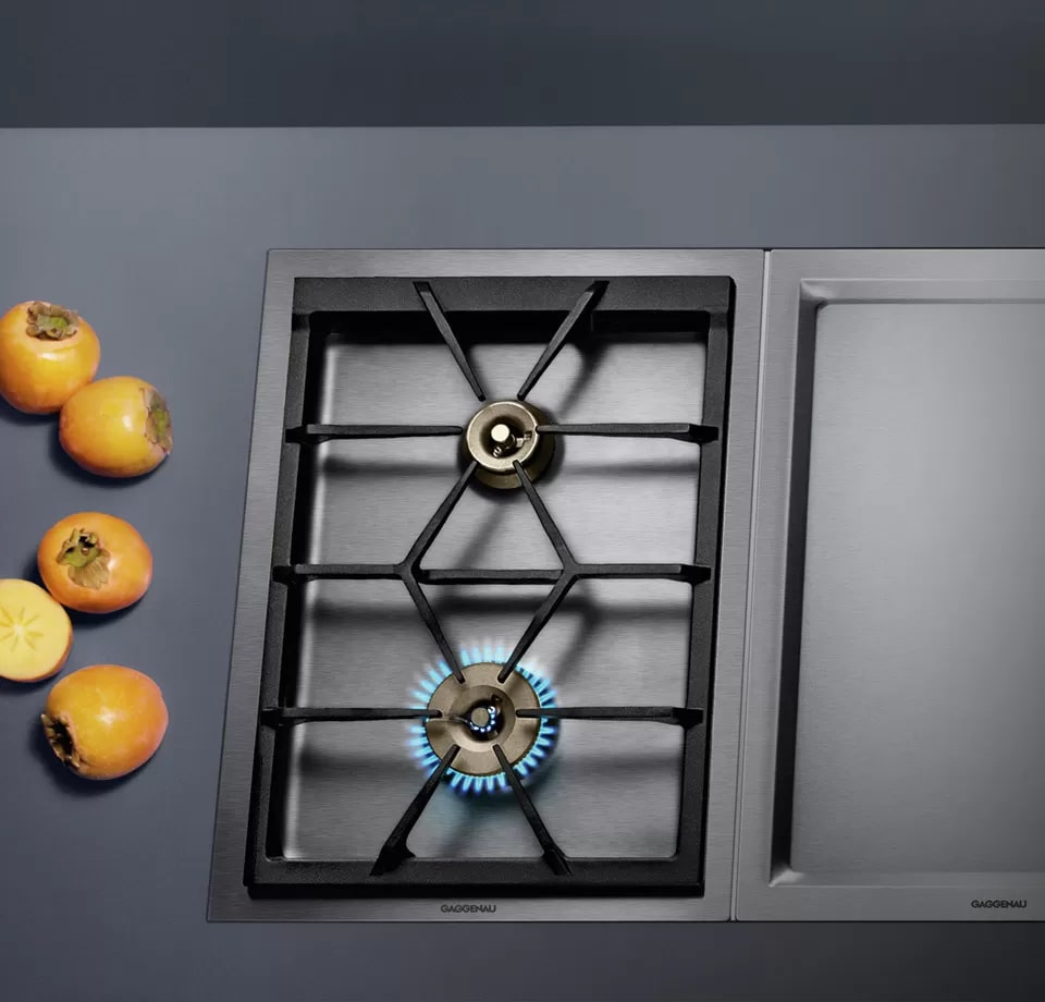 Gaggenau - 14.9375 inch wide Gas Cooktop in Stainless - VG425211CA