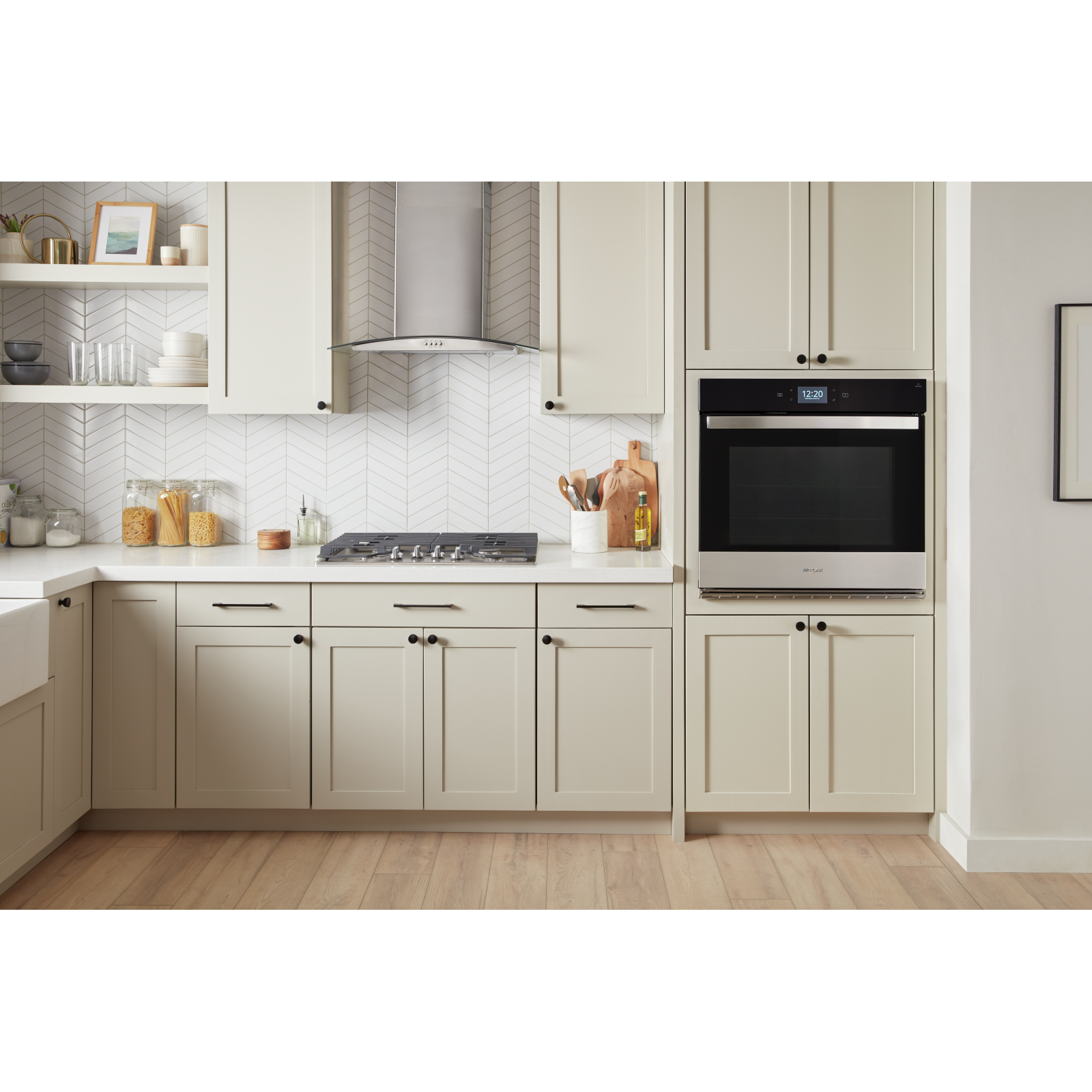 Whirlpool - 5 cu. ft Single Wall Oven in Stainless - WOES7030PZ